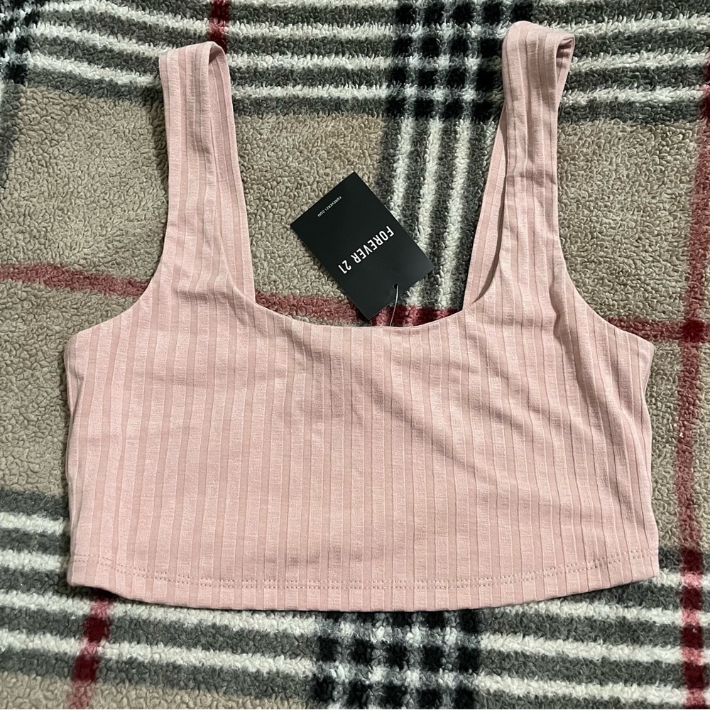 Forever 21 Pink Crop Top S